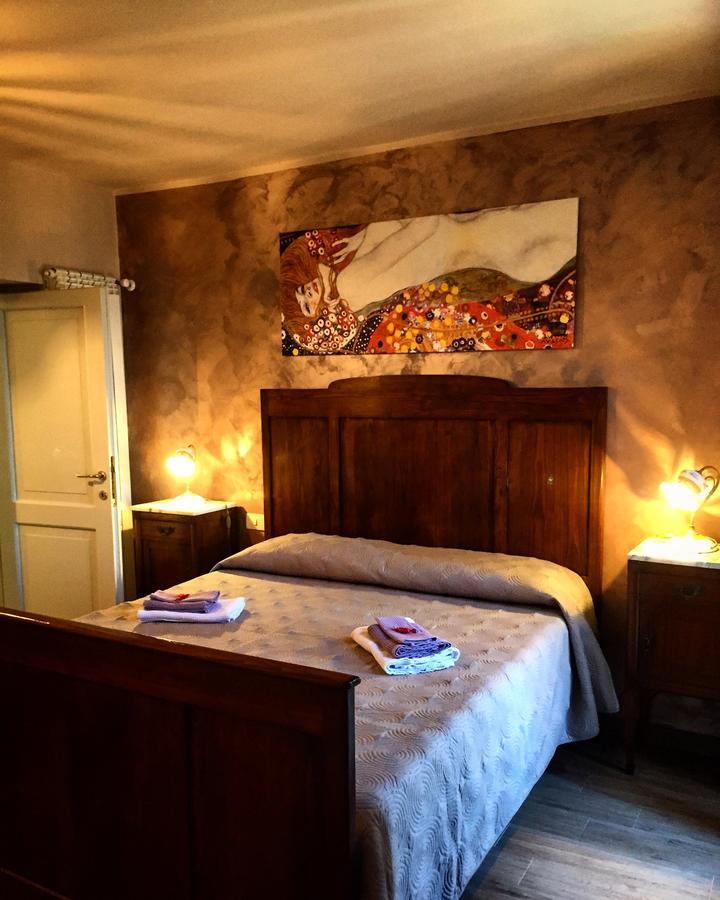 Bed and Breakfast Il Borgo Antico à Rocca Massima Extérieur photo